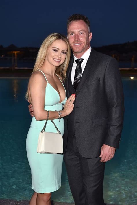 strictly star ola jordan reveals she s not ready to have a