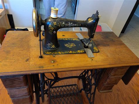 antique singer sewing machine    clean  restore