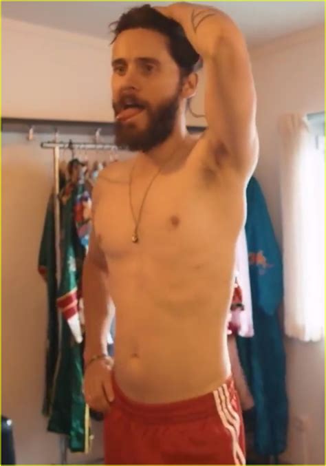 jared leto looks so hot dancing around shirtless watch now photo