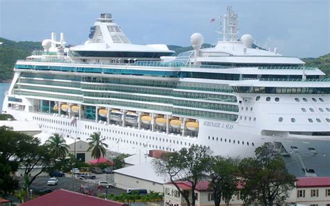 serenade   seas cruise ship expert reviews passport information