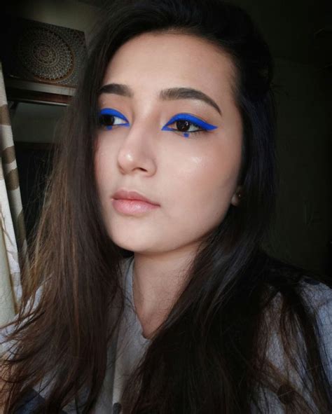 blue eyeliner   blue eyeliner eyeliner makeup
