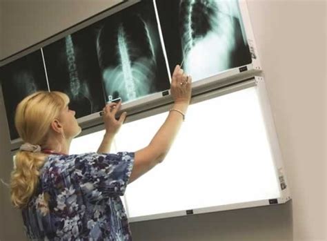 What Does An X Ray Technician Do