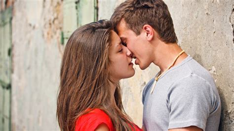 15 absolutely sexy and romantic types of kisses you should know