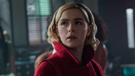 Sabrina S Makeup In The Chilling Adventures Of Sabrina Has A Hidden