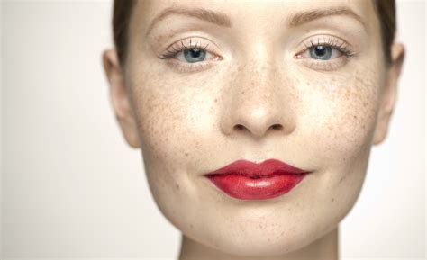 12 Essential Makeup Tips For Pale Skin Sheknows