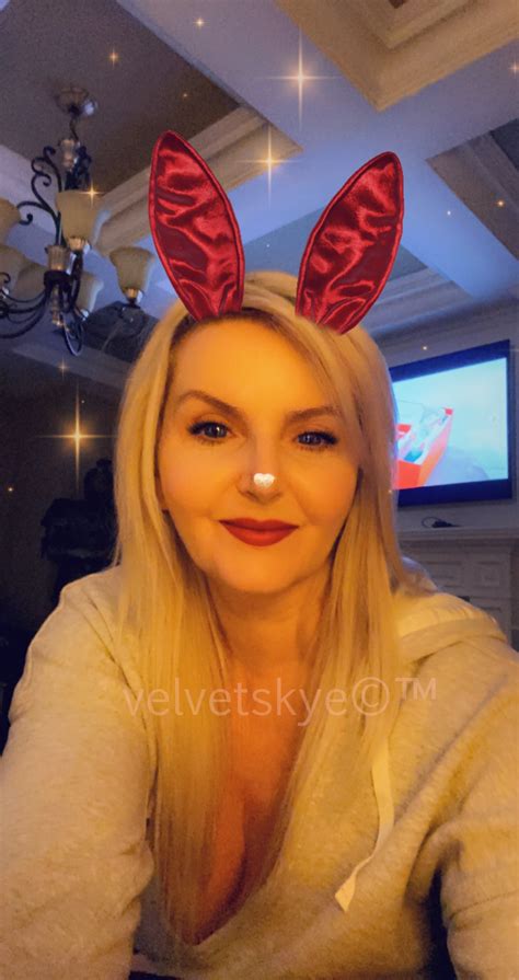 Tw Pornstars Velvet Skye™ Twitter Getting Into The Christmas Spirit
