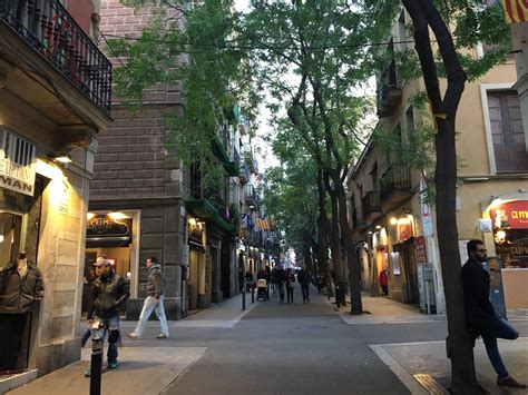 tips voor een dag  gracia barcelona de leukste wijk van de stad
