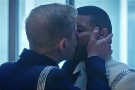 star trek makes history with first gay male kiss
