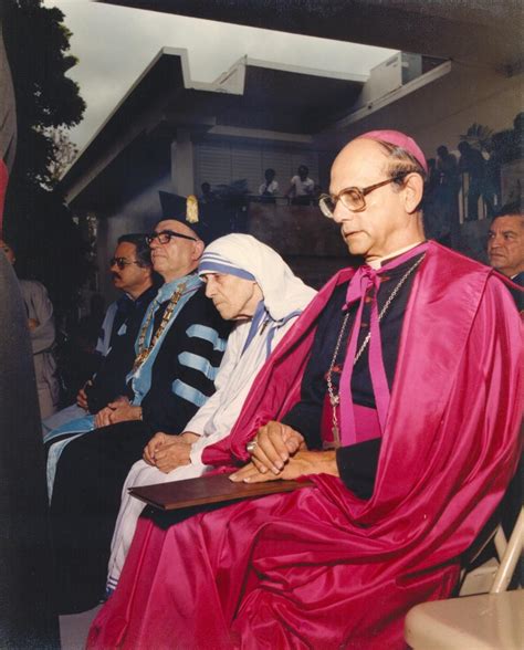 La Pucpr Revive El Honor De La Visita De Madre Teresa – Huellas Del Futuro