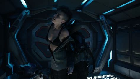 naked dominique tipper in the expanse