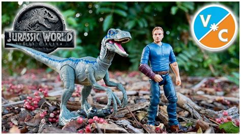 Jurassic World Story Pack Velociraptor Blue And Owen