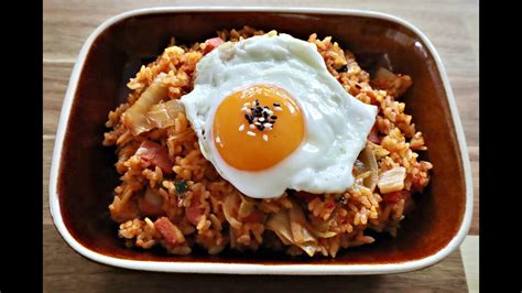 kimchi bokkeumbap 김치볶음밥 kimchi fried rice recipe korean food