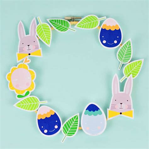 adorable paper easter wreath   printable