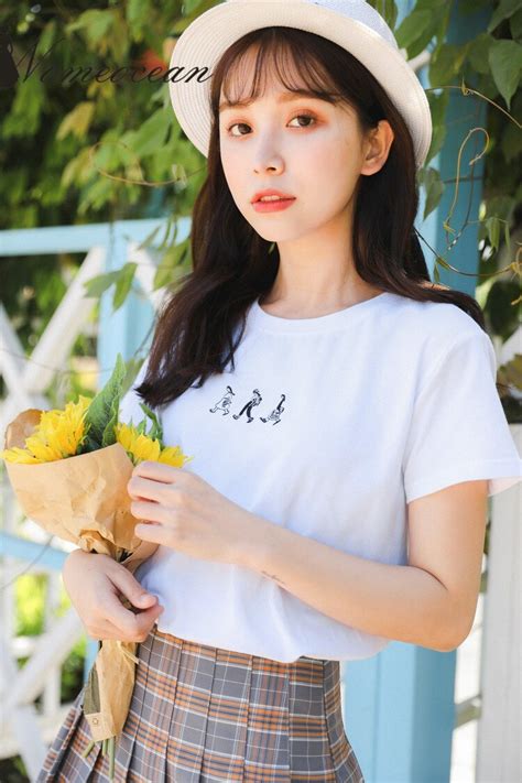 2018 Summer Cute Girls Solid Color Short Sleeve White T Shirt Women