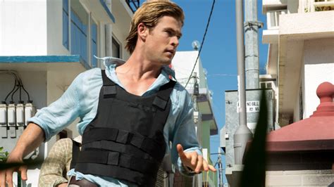 Sparklife Chris Hemsworth Is As Dreamy As Ever In Heart
