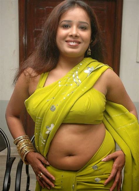 tamil desi premikha aunty latest navel show photos — entertainment exclusive photos