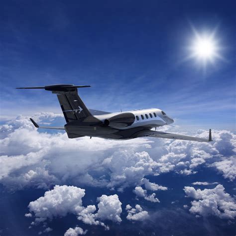 flying   heights  embraer phenom  private business jet