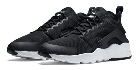 Nike Just Unveiled A New Huarache But It S Not For You