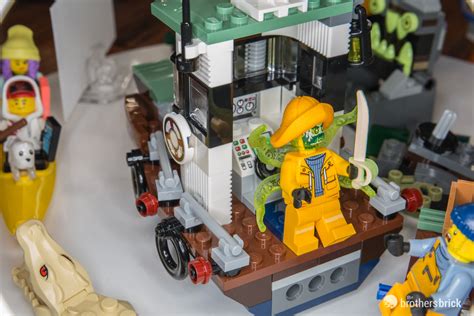 lego hidden side sets in person at the 2019 new york toy