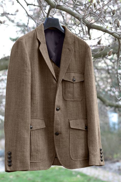 closer  brown herringbone sport coat