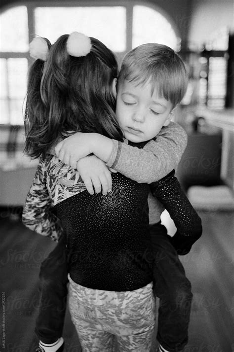 Big Sister Hugging Her Little Brother Por Jakob Lagerstedt Affection