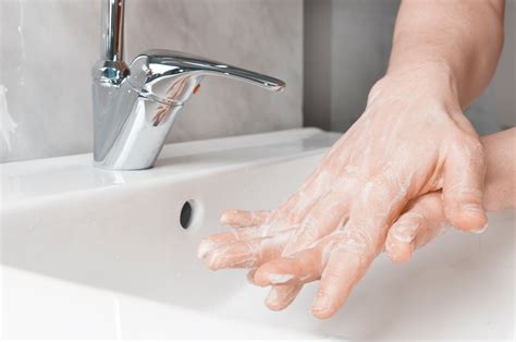 hand hygiene   wash  hands effectively cleanipedia