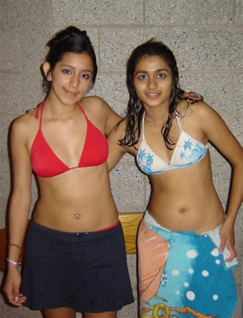 scandals sexy pakistani girls in bikinis