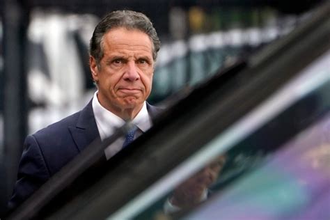 albany da drops groping charge against cuomo pix11