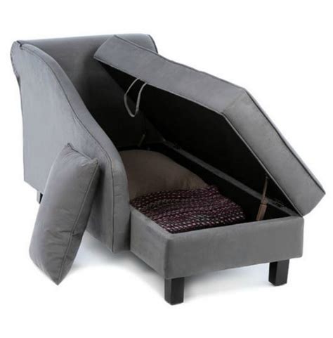 chaise lounge chairs  storage