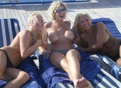 amateur three busty blondes naked on cruise ship high definition por