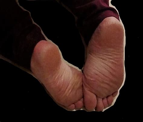Pawg Bbw Wife S Wrinkled Feet Wide Soles 14 Pics Xhamster