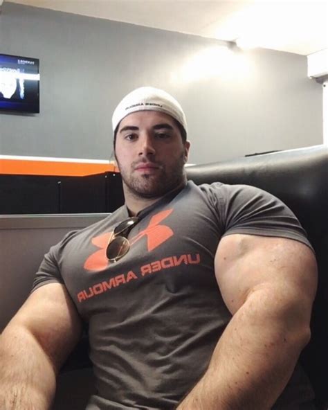 Bodybuilder And Muscle Men — Myfavoritemusclemen Adam Gerber