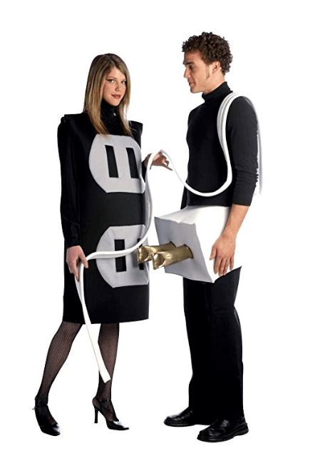 halloween costumes for couples no diy required chiclypoised