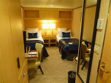 cunard queen mary   cabin review reasons  cruise
