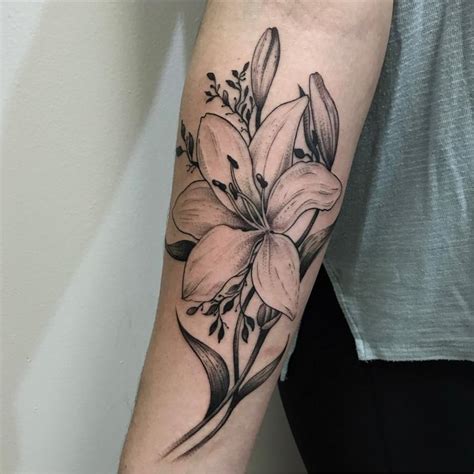 hector concepcion flower forearm tattoo