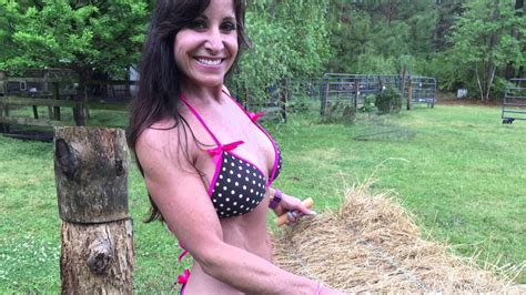 49 Year Old Farm Girl Fitness She Works The Farm And