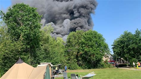 brand beekse bergen video felle brand en veel rook door gaslek   safaripark beekse