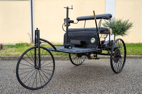 benz patent motorwagen replica  reserve  catawiki
