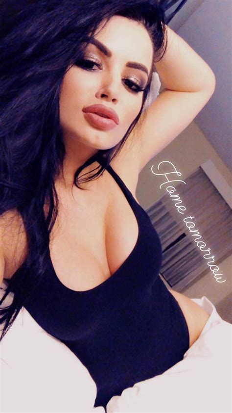 Wwe Paige Sexy Outfit In Los Angeles Scandal Planet