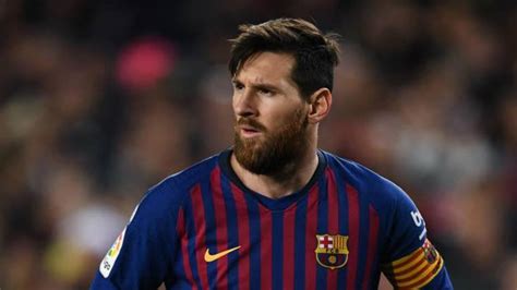 Viral Laughter As Messi Finally Shaves Beard Photos