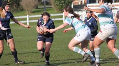 Oxford University Women S Rugby Team Poses Nude To Raise