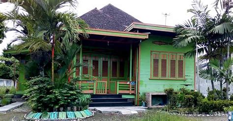 Rumah adat Suku Alas, Sumatra, rumah adat khas kalimantan selatan borneo id