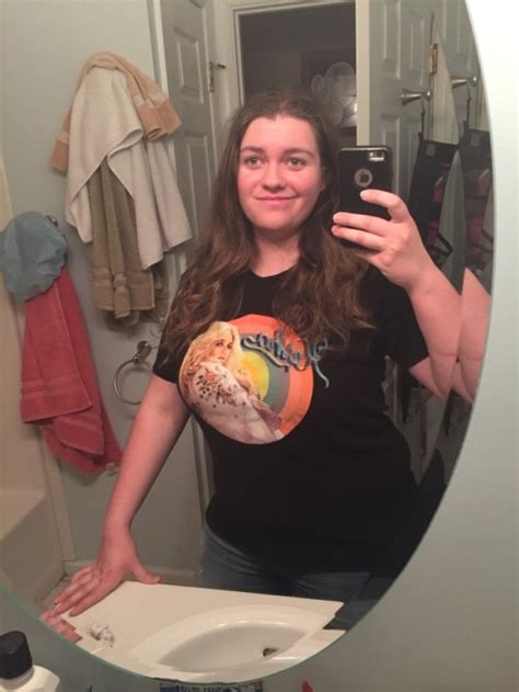bathroom mirror selfie on tumblr