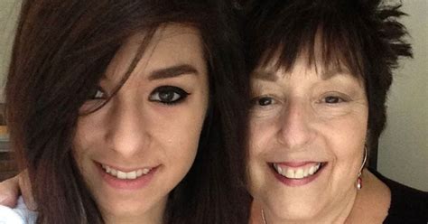 Christina Grimmie S Mother Tina Grimmie Has Died Teen Vogue