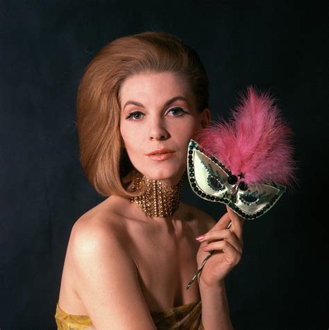 1960s Glamorous Woman In High Fashion Photograph By Vintage Images