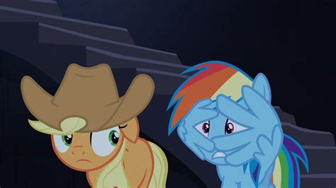 applejack yeah nothin creepy about that youtube