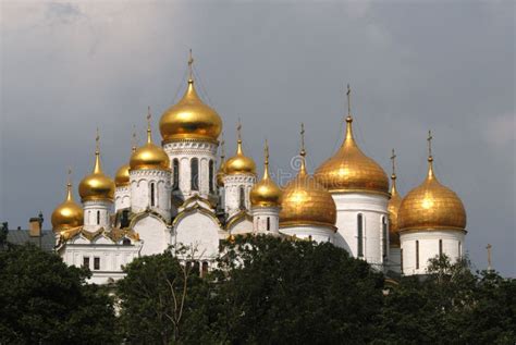 moscow kremlin stock image image  gold onion fioravanti