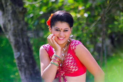 Tapsee Pannu S Deep Navel Hot Armpit Mind Blowing Hd