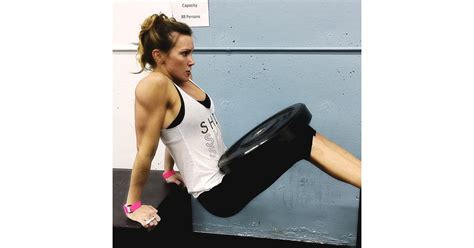 katie cassidy showed off her leg strength during her workout celebrity instagram pictures