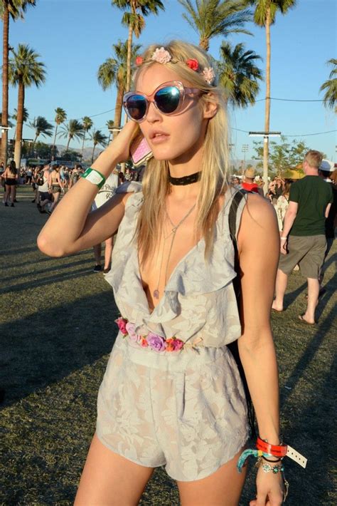 coachella 2016 15 of the best street style snaps from